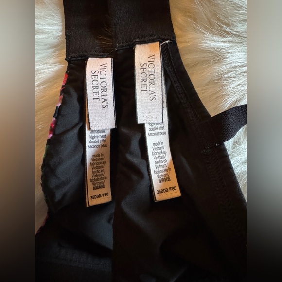 Victoria's Secret Black Floral Bra - Picture 2 of 3